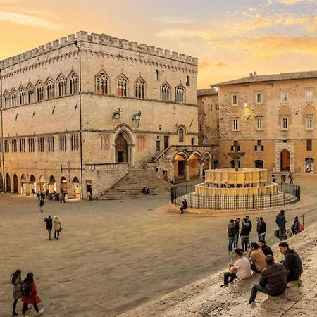 Azzi B&B Comfortably, In The Quietness Of The Perugia Historical Centre Extérieur photo