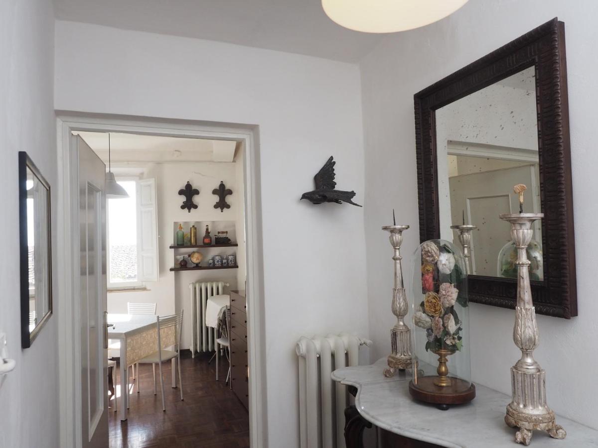 Azzi B&B Comfortably, In The Quietness Of The Perugia Historical Centre Extérieur photo