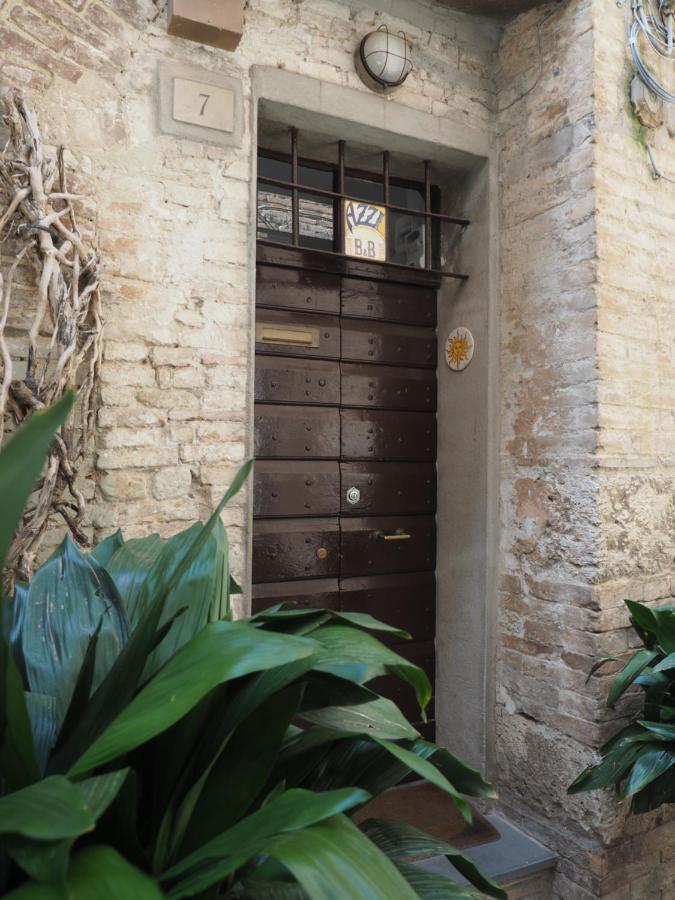 Azzi B&B Comfortably, In The Quietness Of The Perugia Historical Centre Extérieur photo